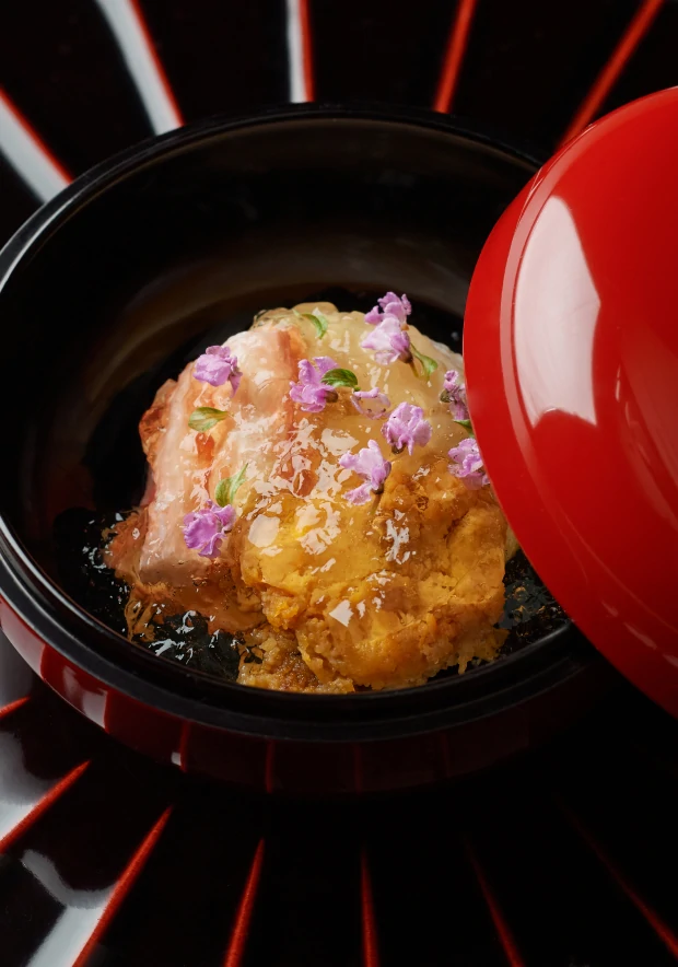 お箸で食べられるおもてなしのお料理